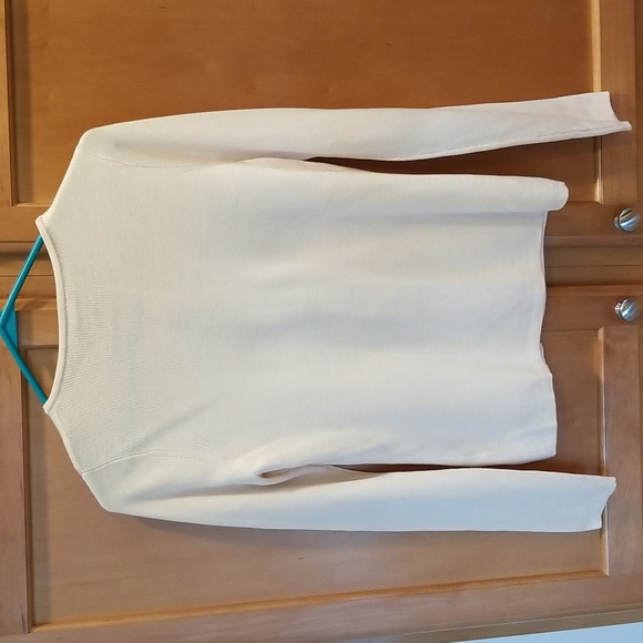 MINT CONDITION Vintage 100% silk embroidered cardigan cream size XS - Picture 3 of 4